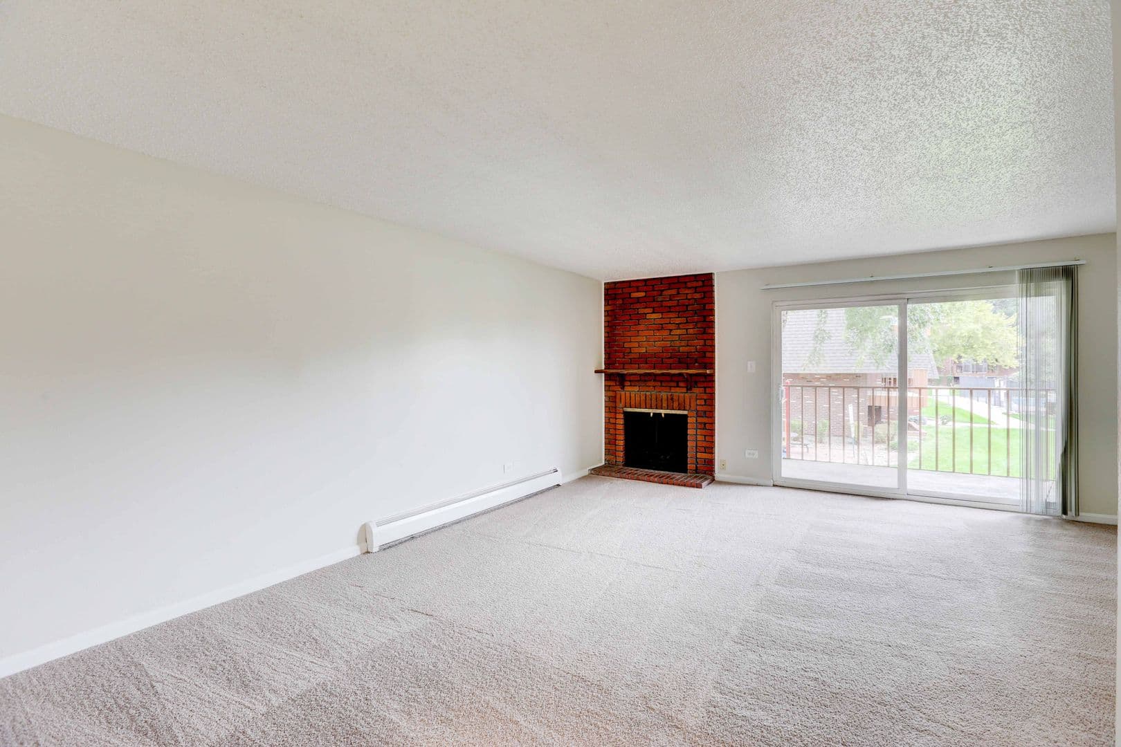 MPA - Monaco Parkway Apartments 4 of 8