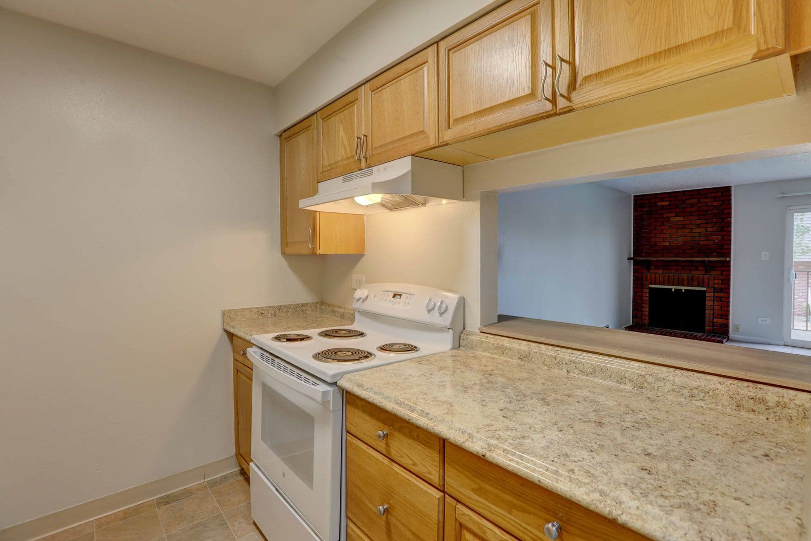 MPA - Monaco Parkway Apartments 1 of 8