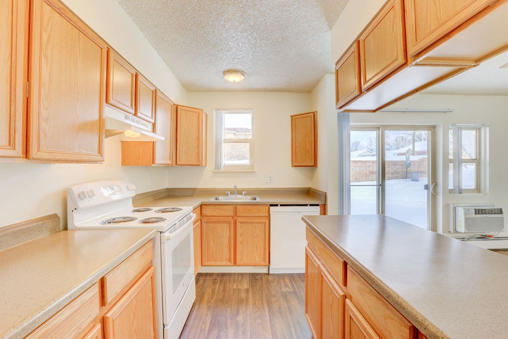RPA - Ralston Park Apartments 2 of 11