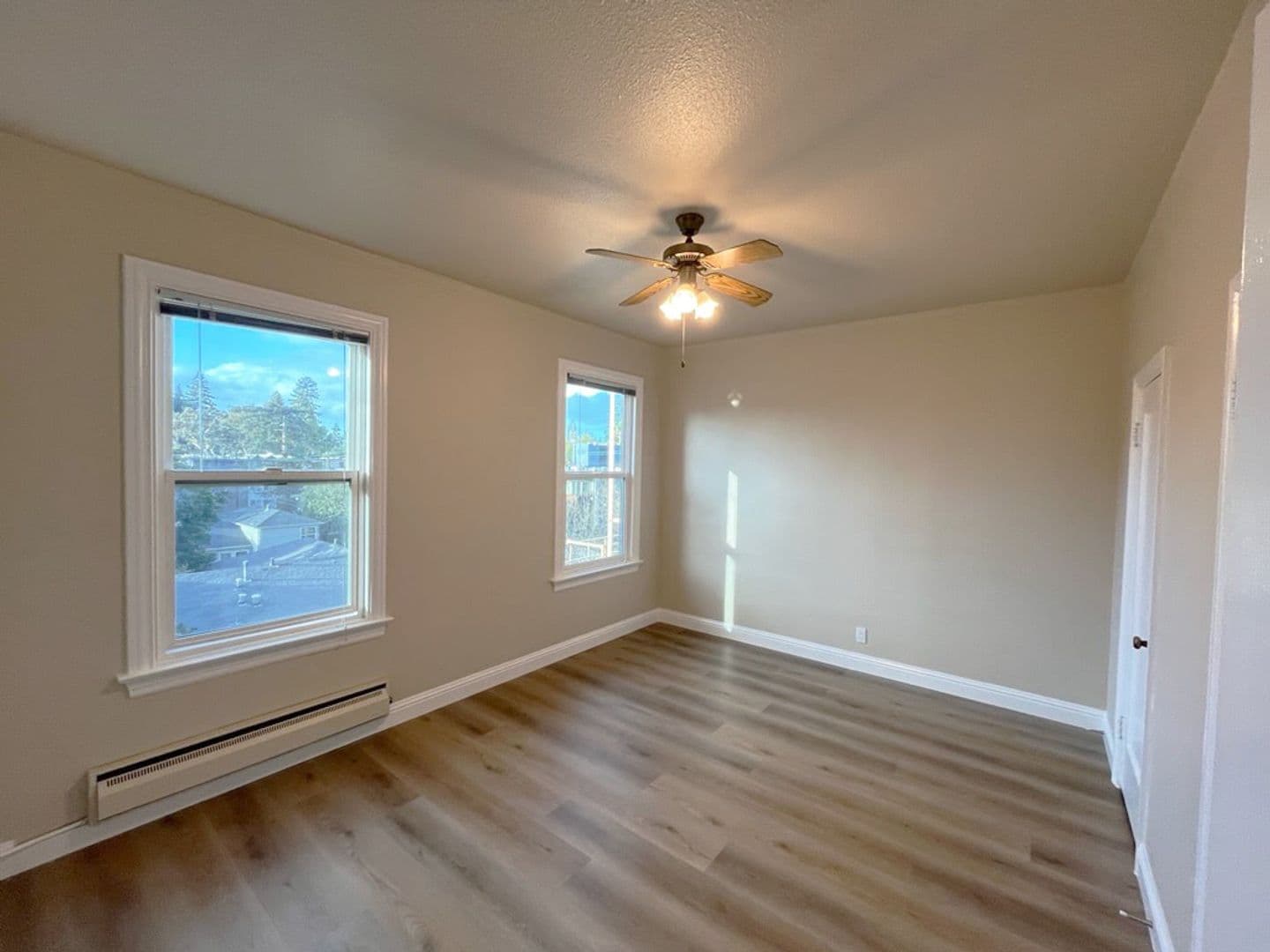 [R] 29 Clinton Street (OH) 4 of 16
