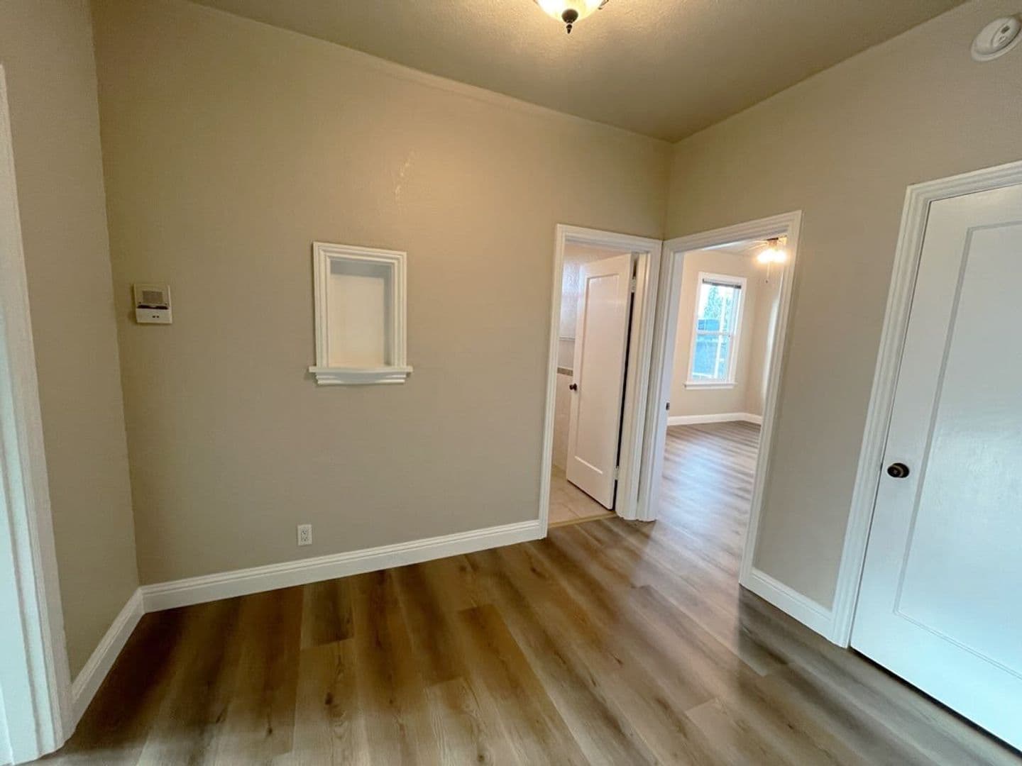 [R] 29 Clinton Street (OH) 10 of 16