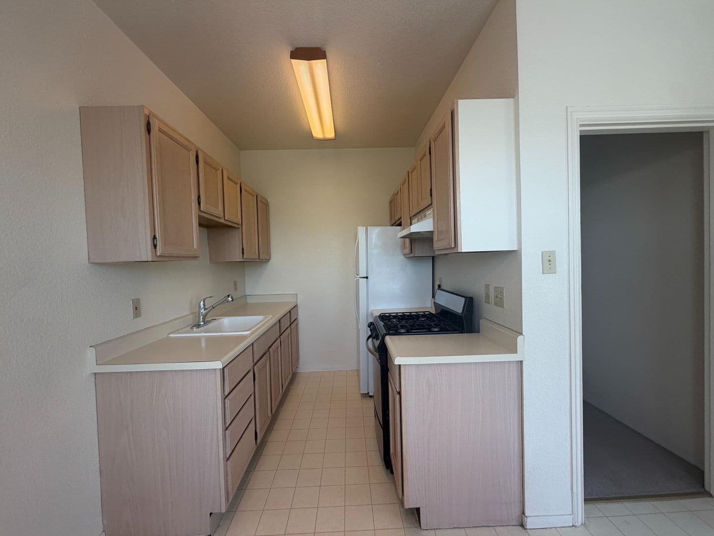 [R] 29 Clinton Street (OH) 4 of 12