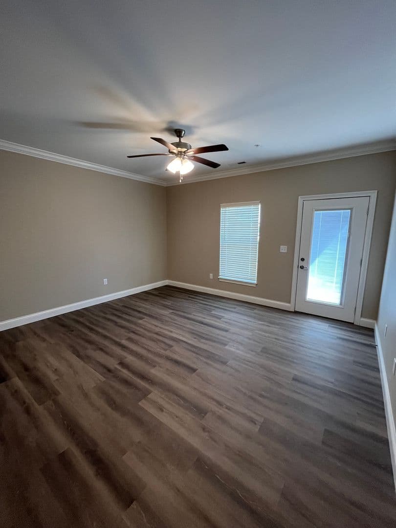 Walnut Creek Apartments 3 of 14