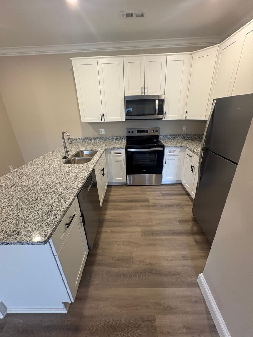Walnut Creek Apartments 5 of 14