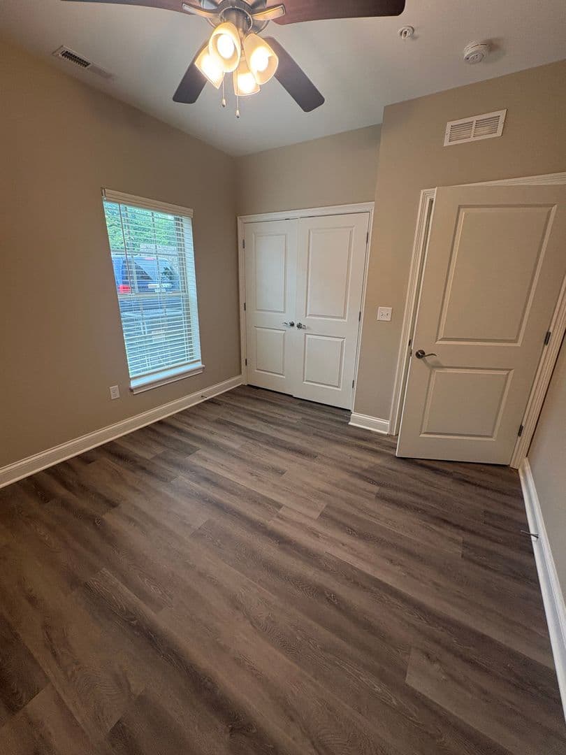 Walnut Creek Apartments 10 of 13