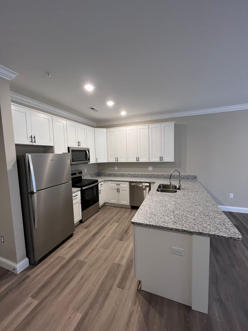 Walnut Creek Apartments 4 of 14
