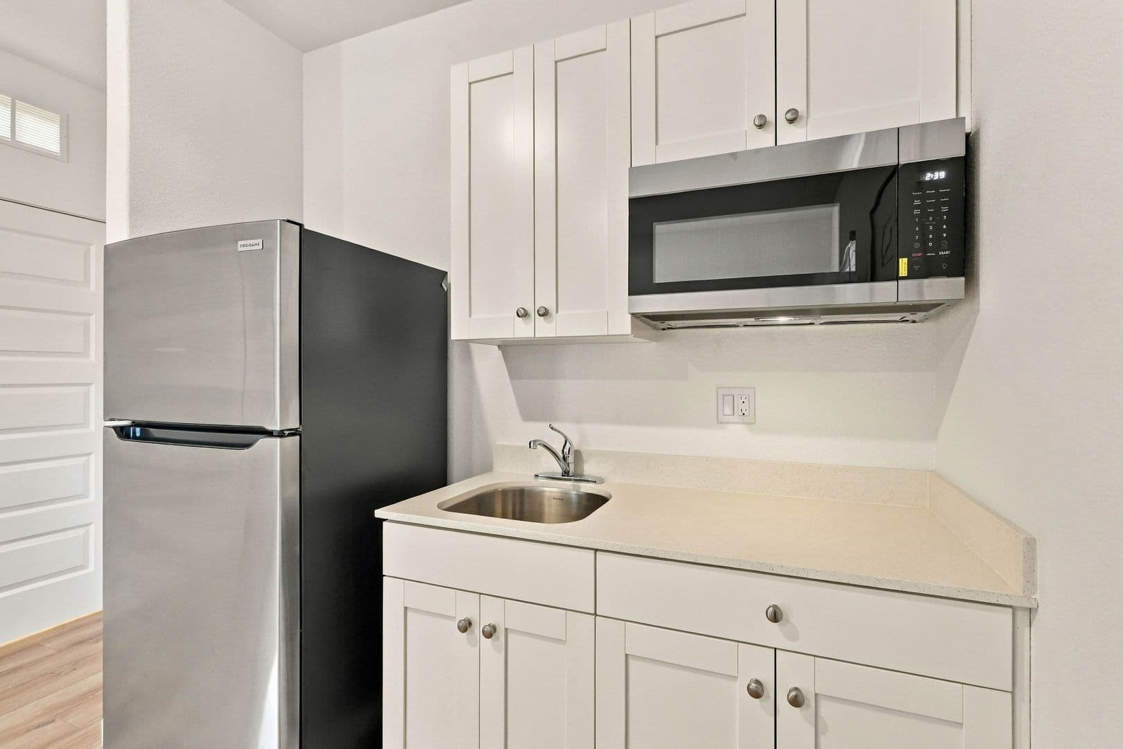 12608 Hereford Avenue 16 of 48