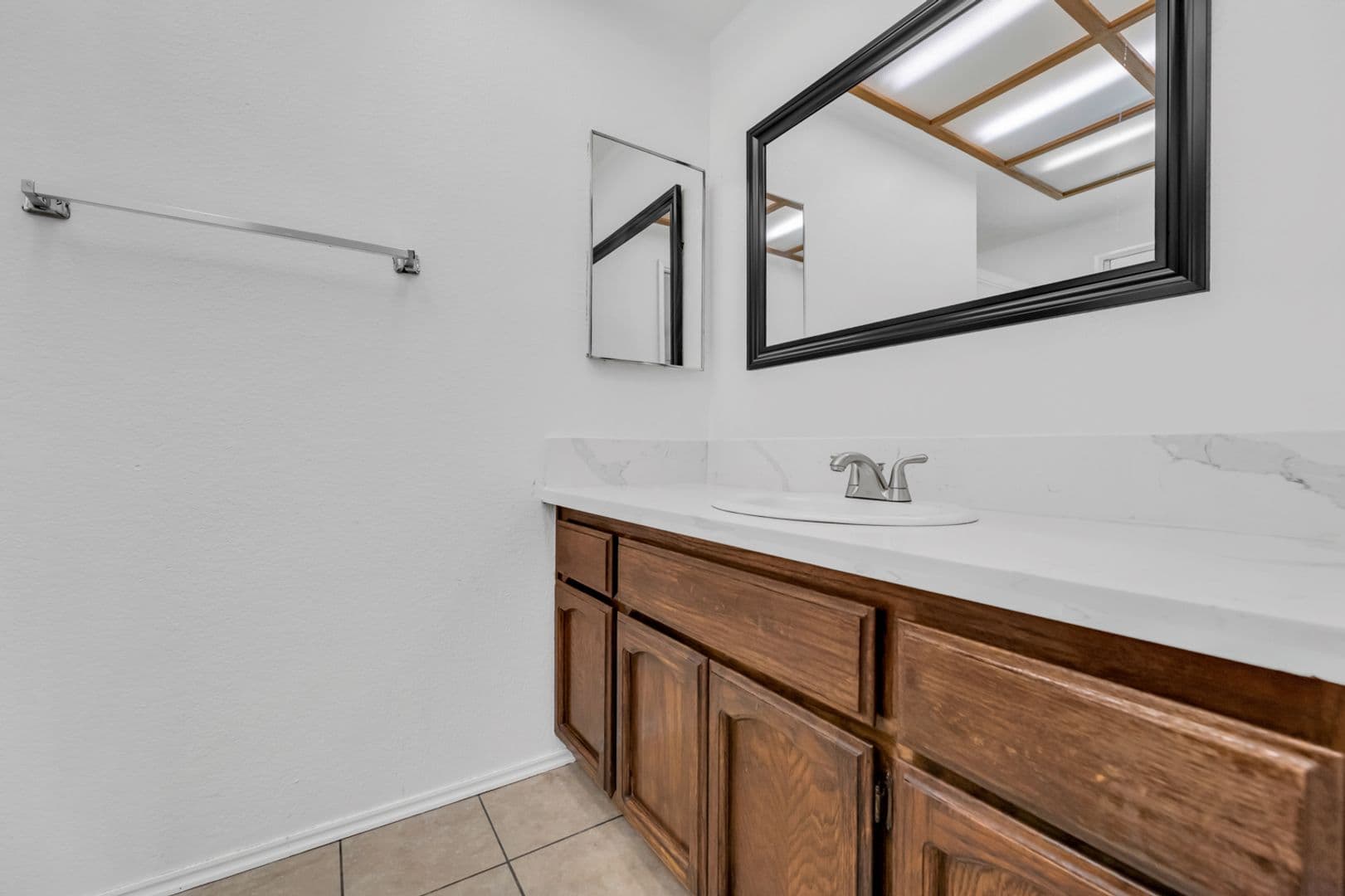 8327 Trimmer Way 14 of 38