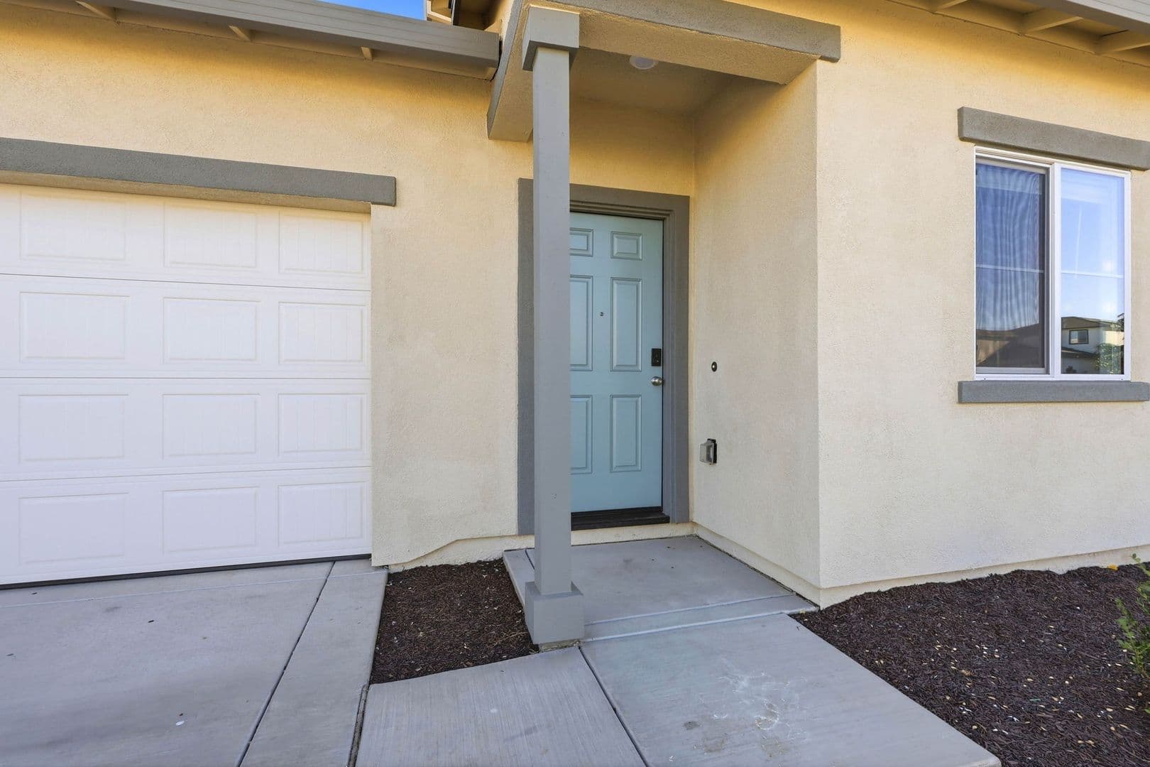 12608 Hereford Avenue 4 of 48