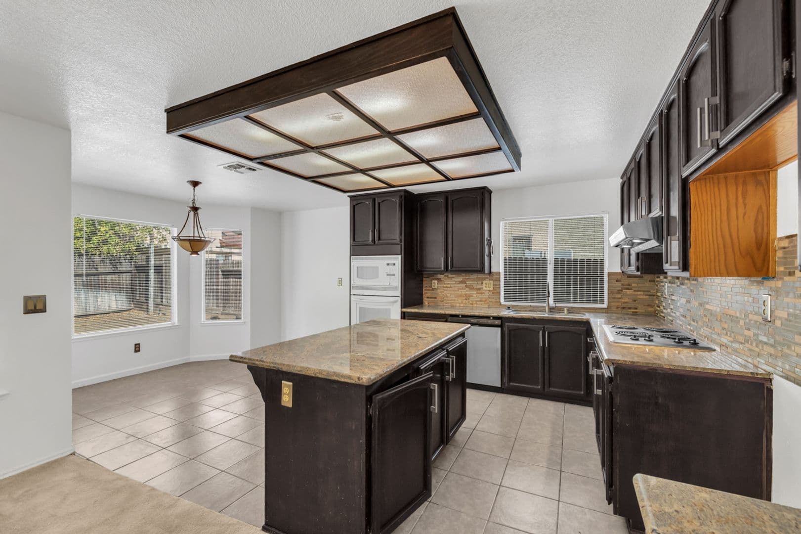 8327 Trimmer Way 30 of 38
