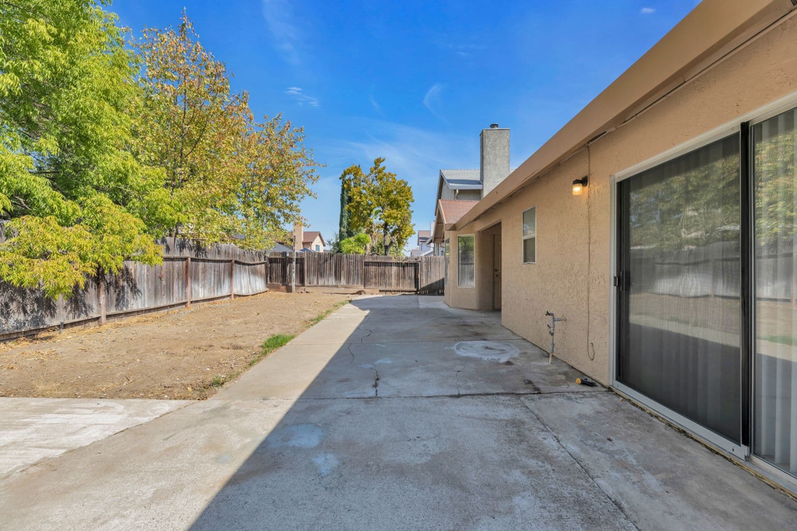 8327 Trimmer Way 8 of 38