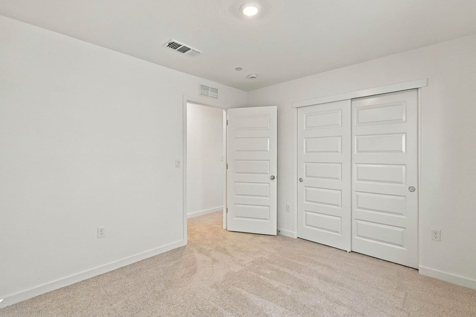 12608 Hereford Avenue 28 of 48