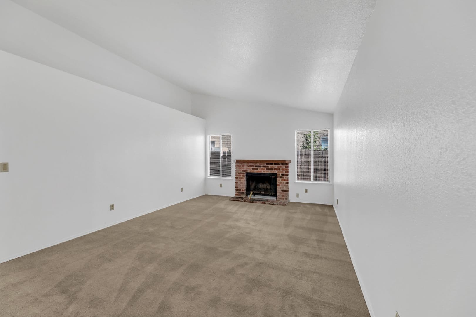 8327 Trimmer Way 35 of 38