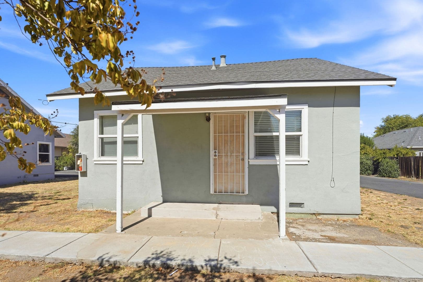 2982 26th Ave 1 of 36