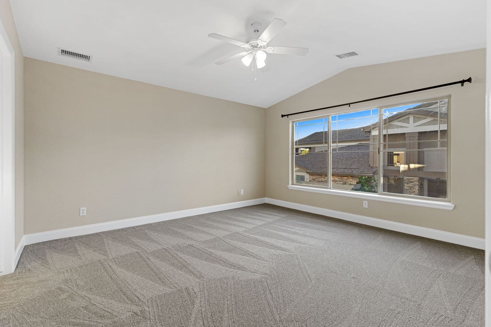 16687 Las Ramblas Lane 14 of 29