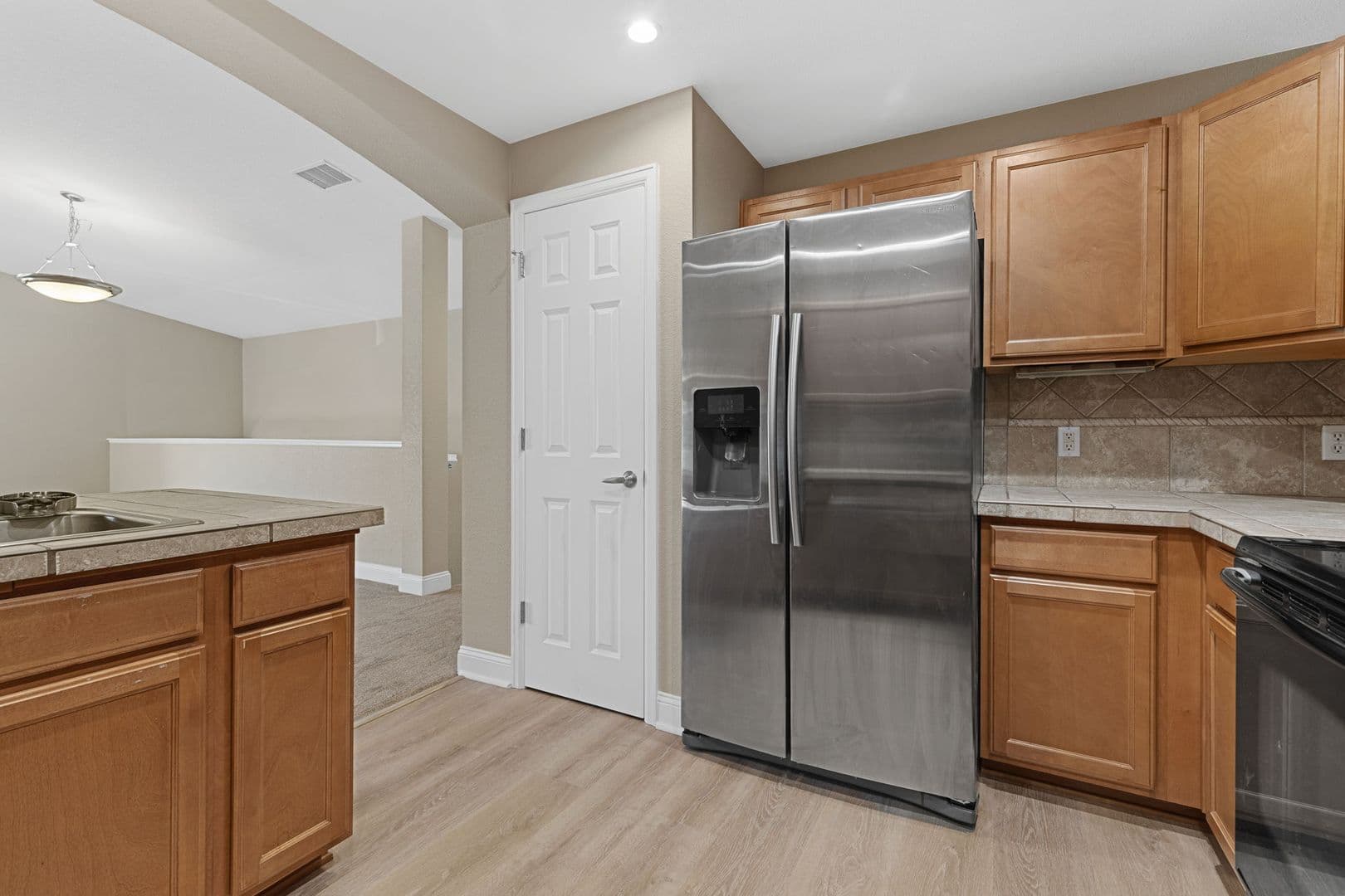 16687 Las Ramblas Lane 8 of 29