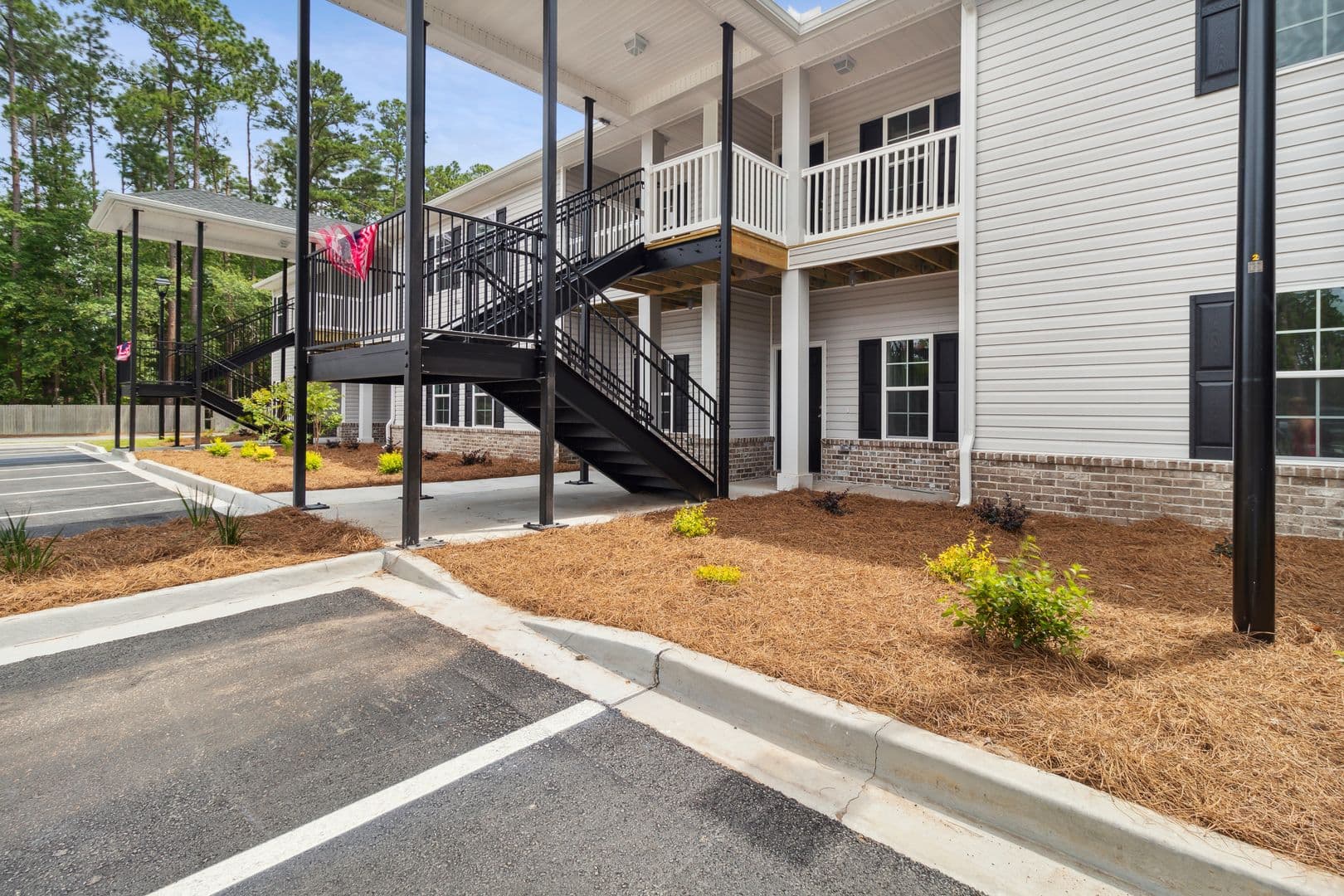 905 Olmstead Apartments 5 of 42
