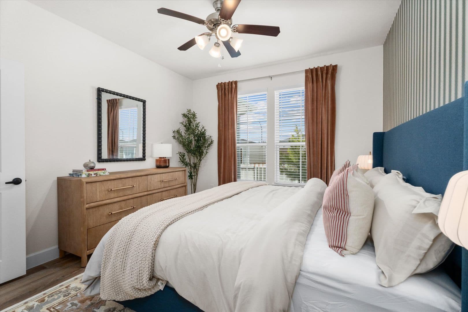 The Cottage Green Baytown 15 of 21