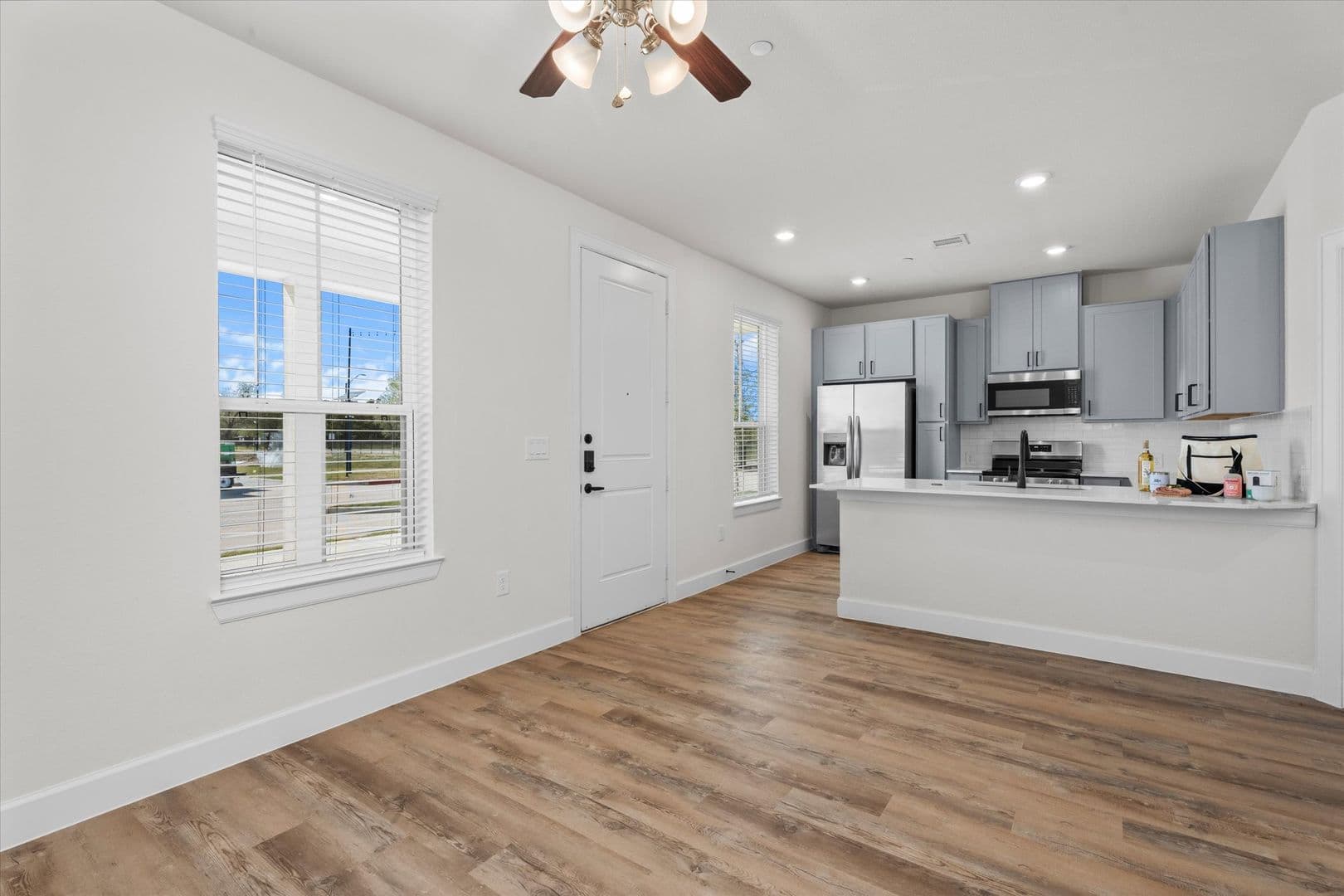 The Cottage Green Baytown 2 of 14