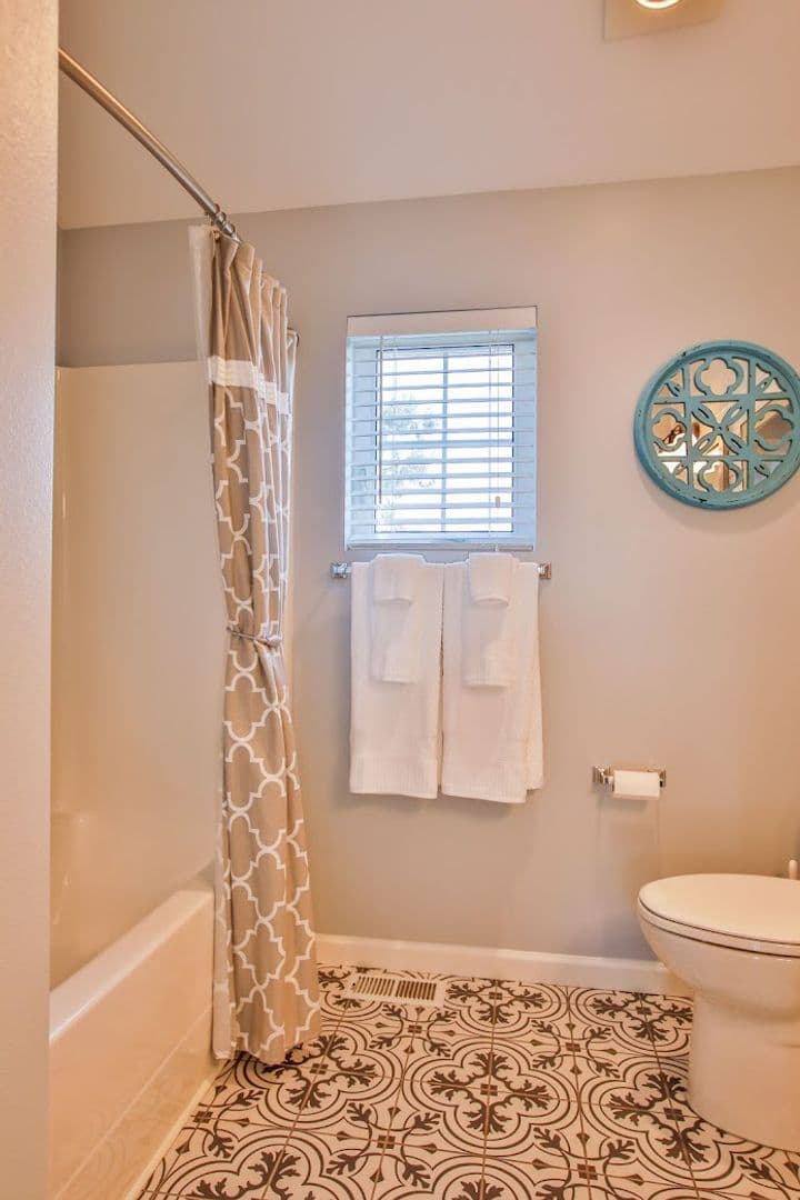 1404 Portside Court 19 of 31