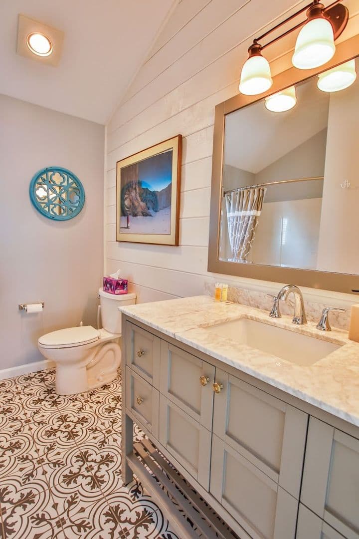 1404 Portside Court 18 of 31
