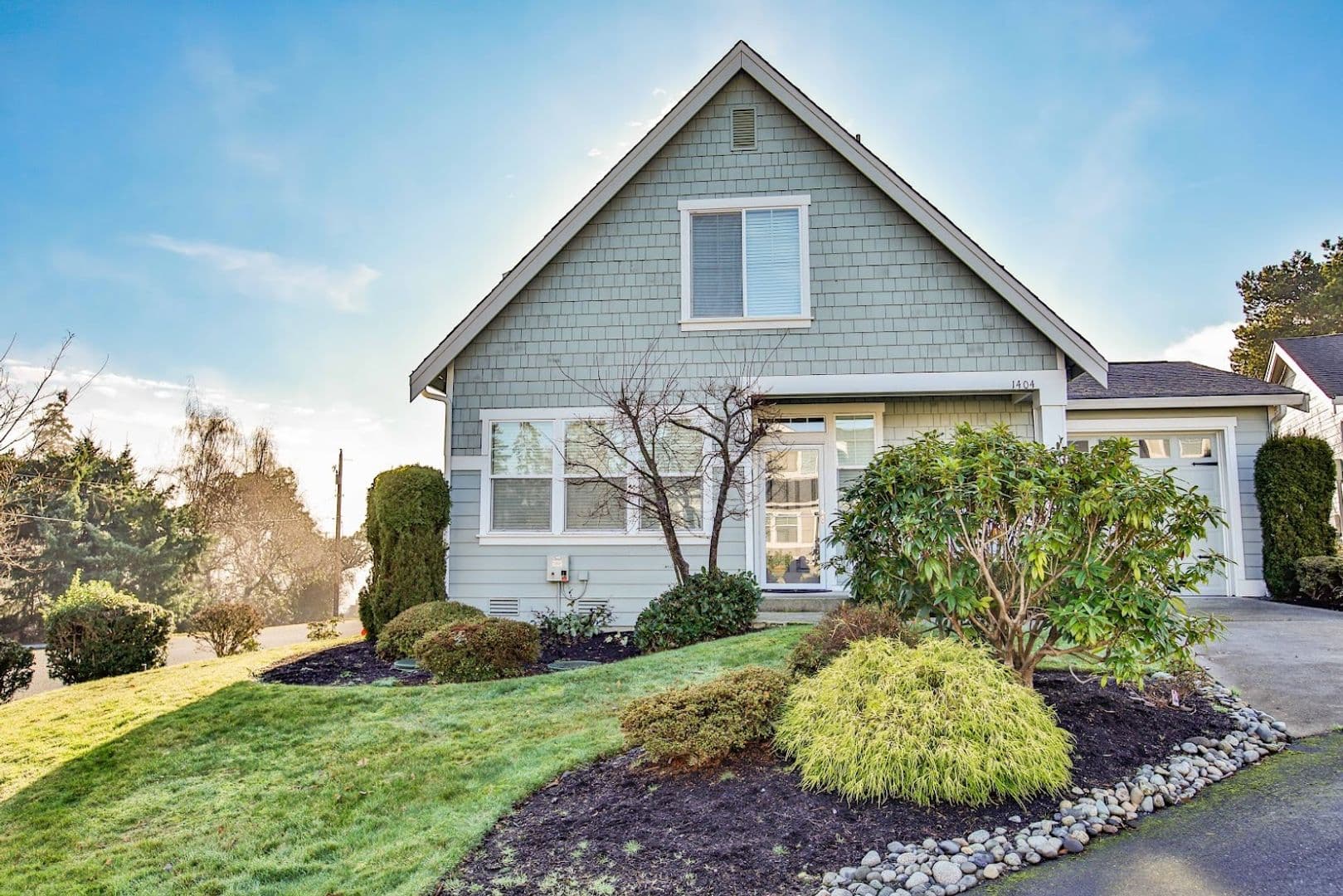 1404 Portside Court 2 of 31