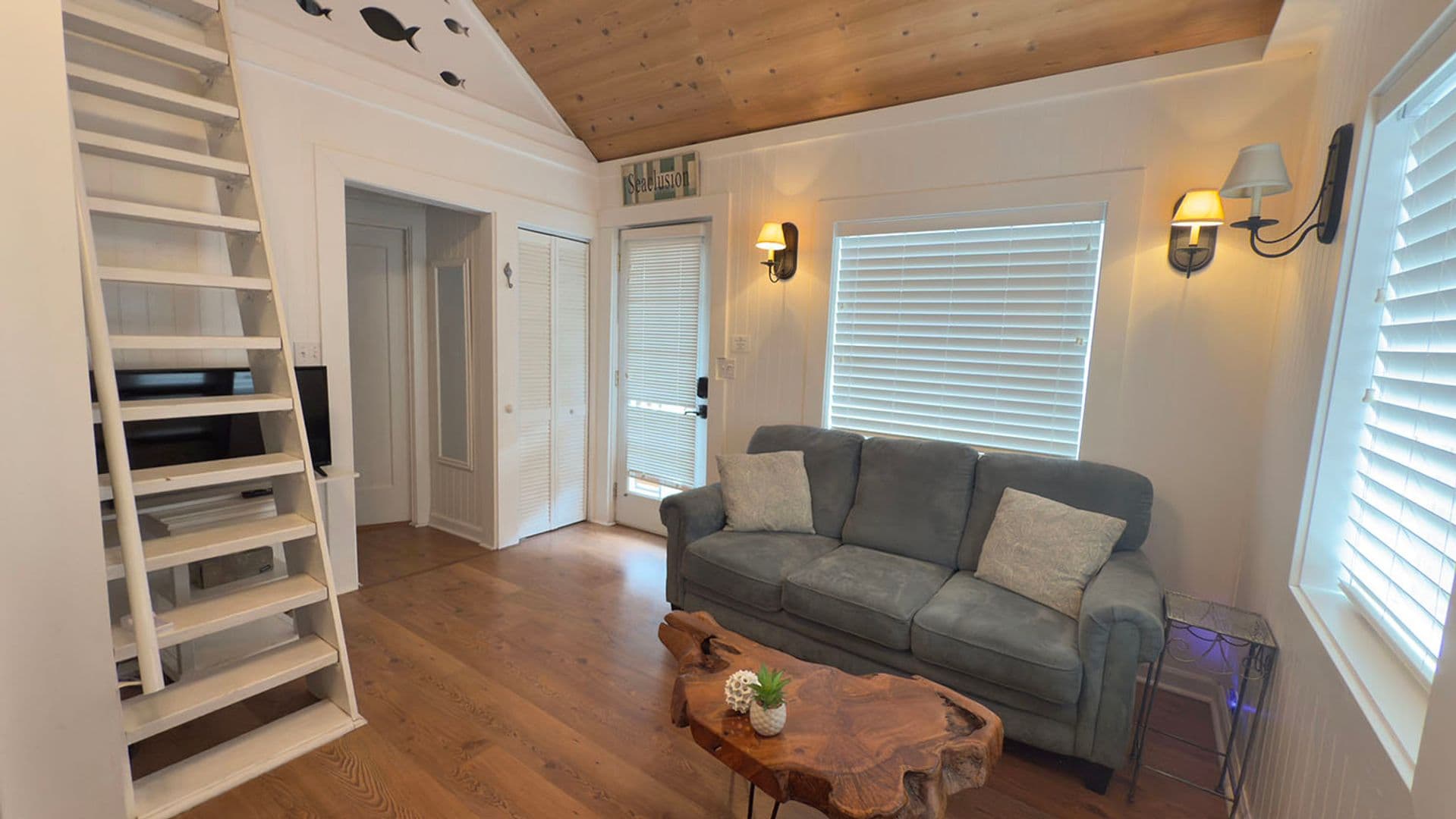 314 4th Ave #5 ~ Moser 25-0919MOS 3 of 14