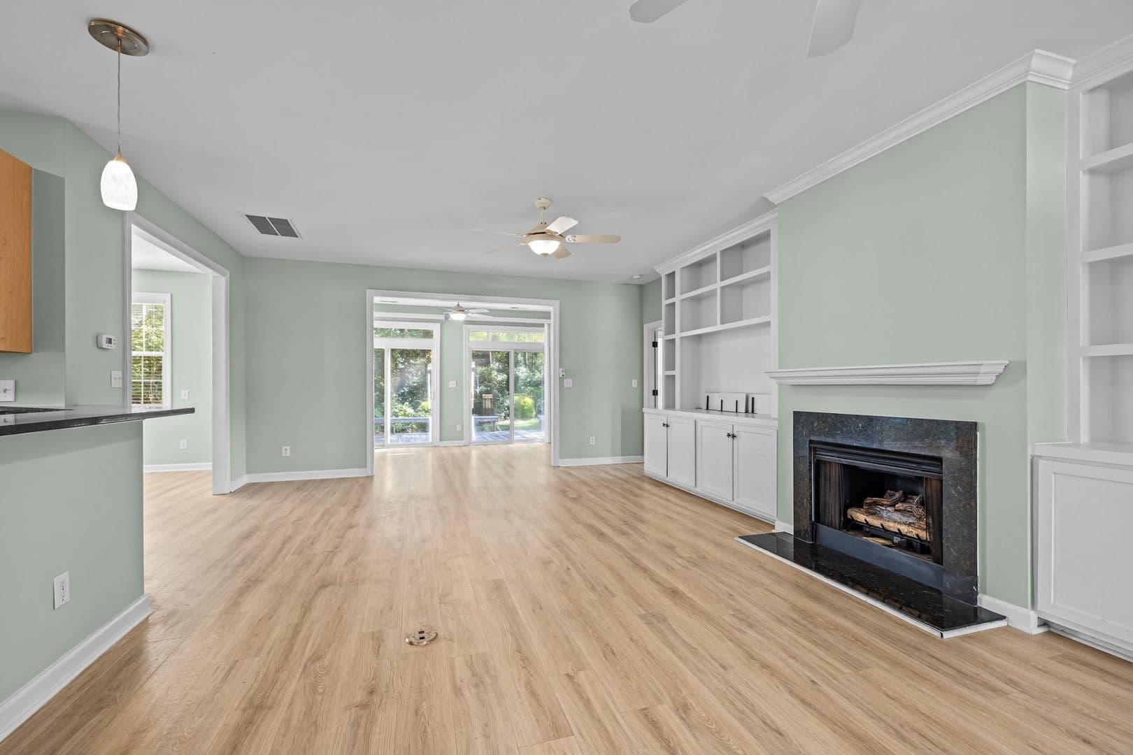 Carefree Lane 212 29 of 44