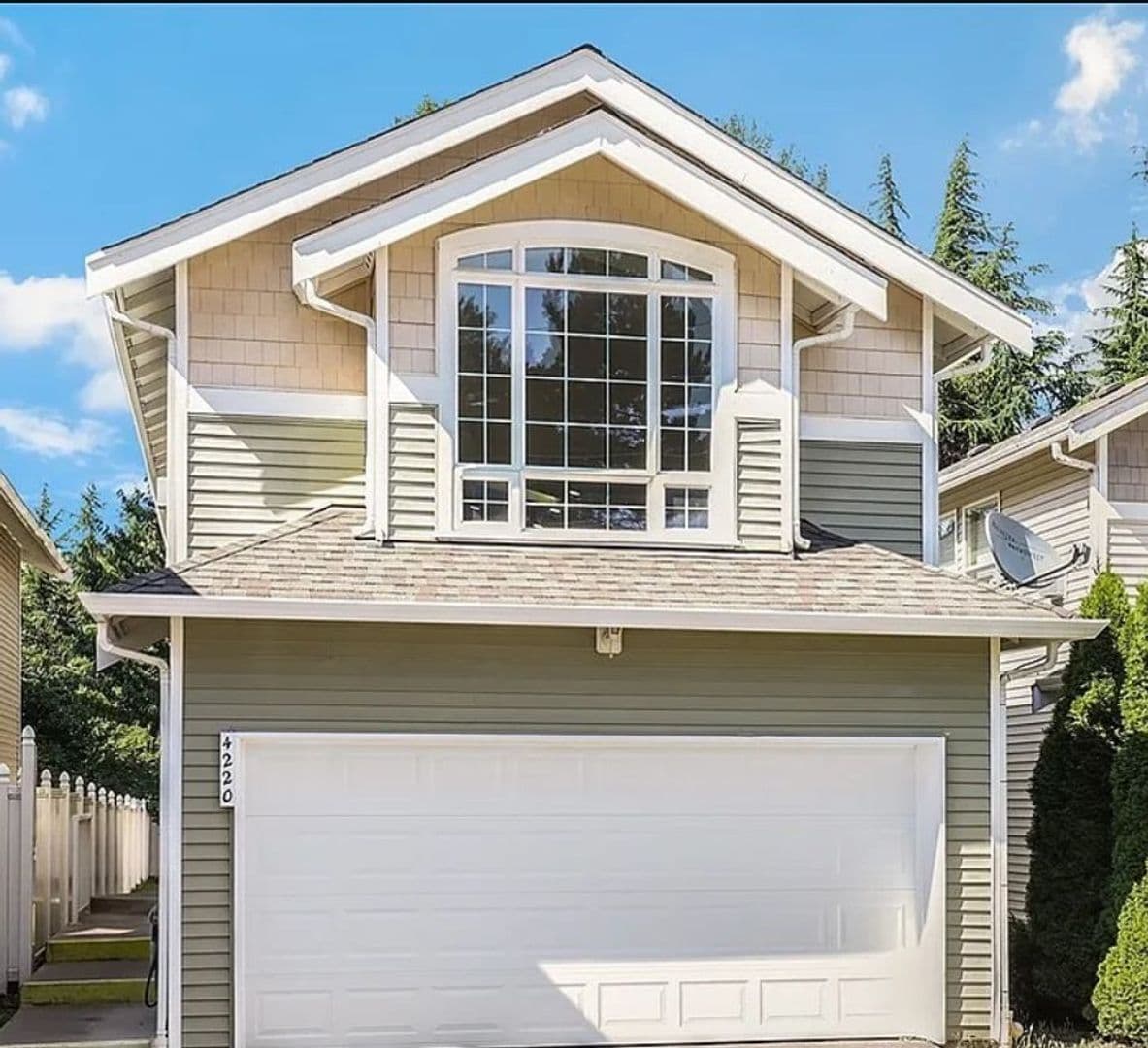 4220 S 116th Street 1 of 12