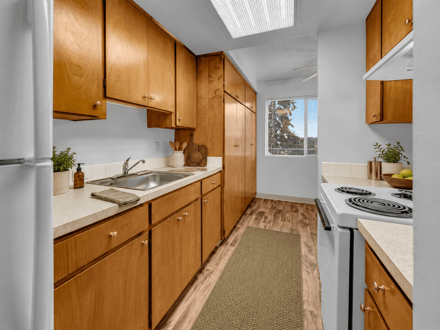 King City Apartments (963) 3 of 20