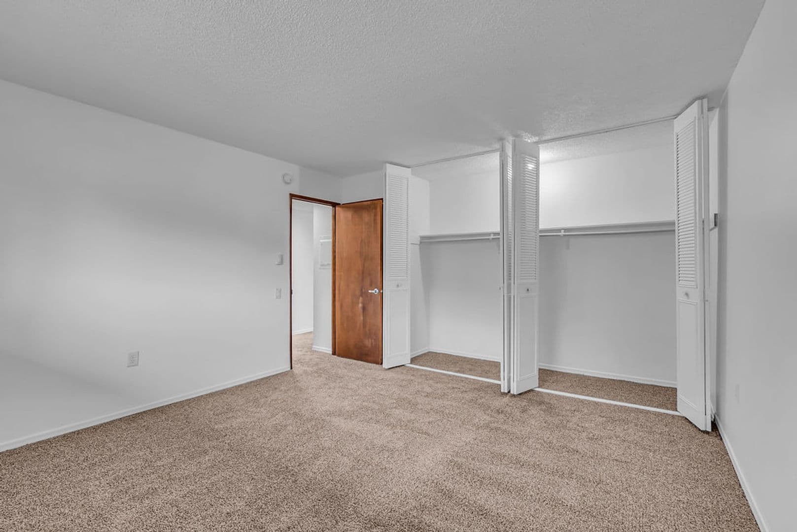 King City Apartments (963) 16 of 17