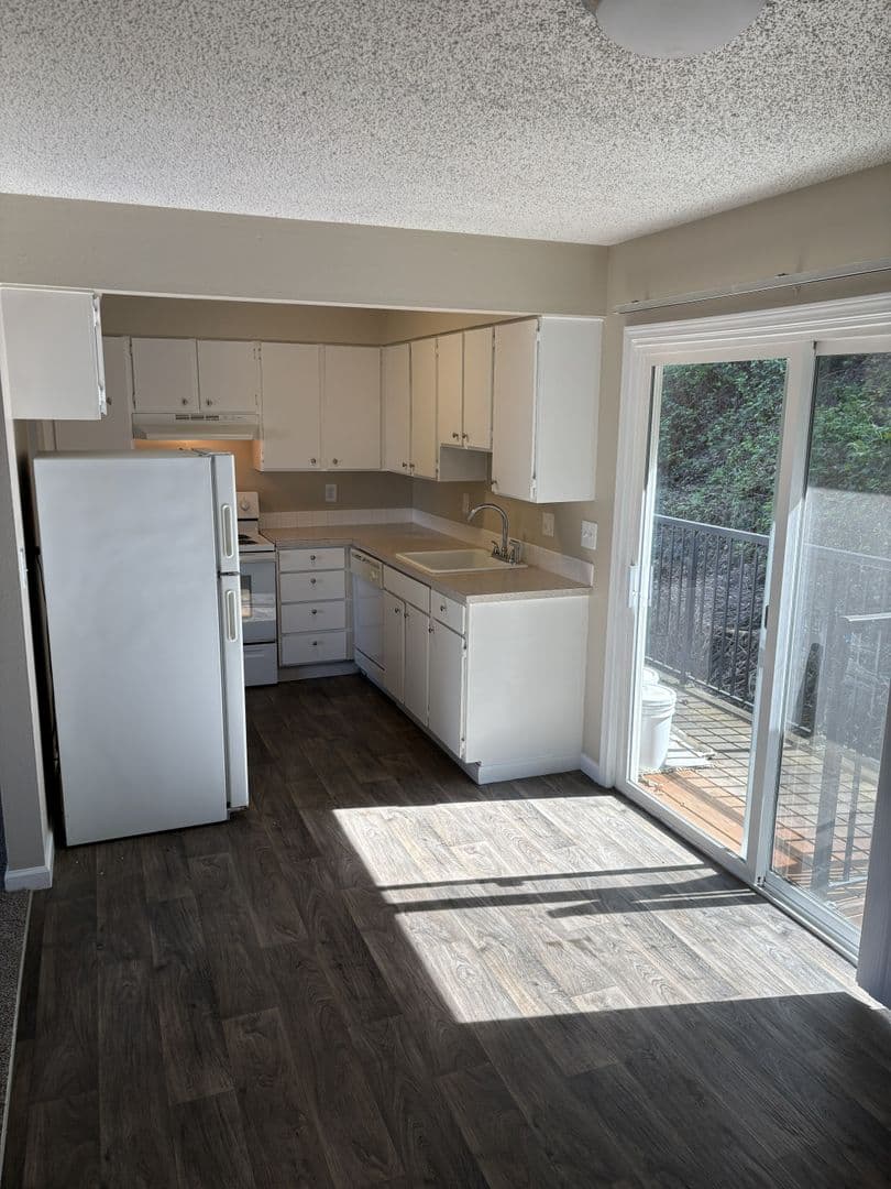 Portland Terrace (994) 5 of 15
