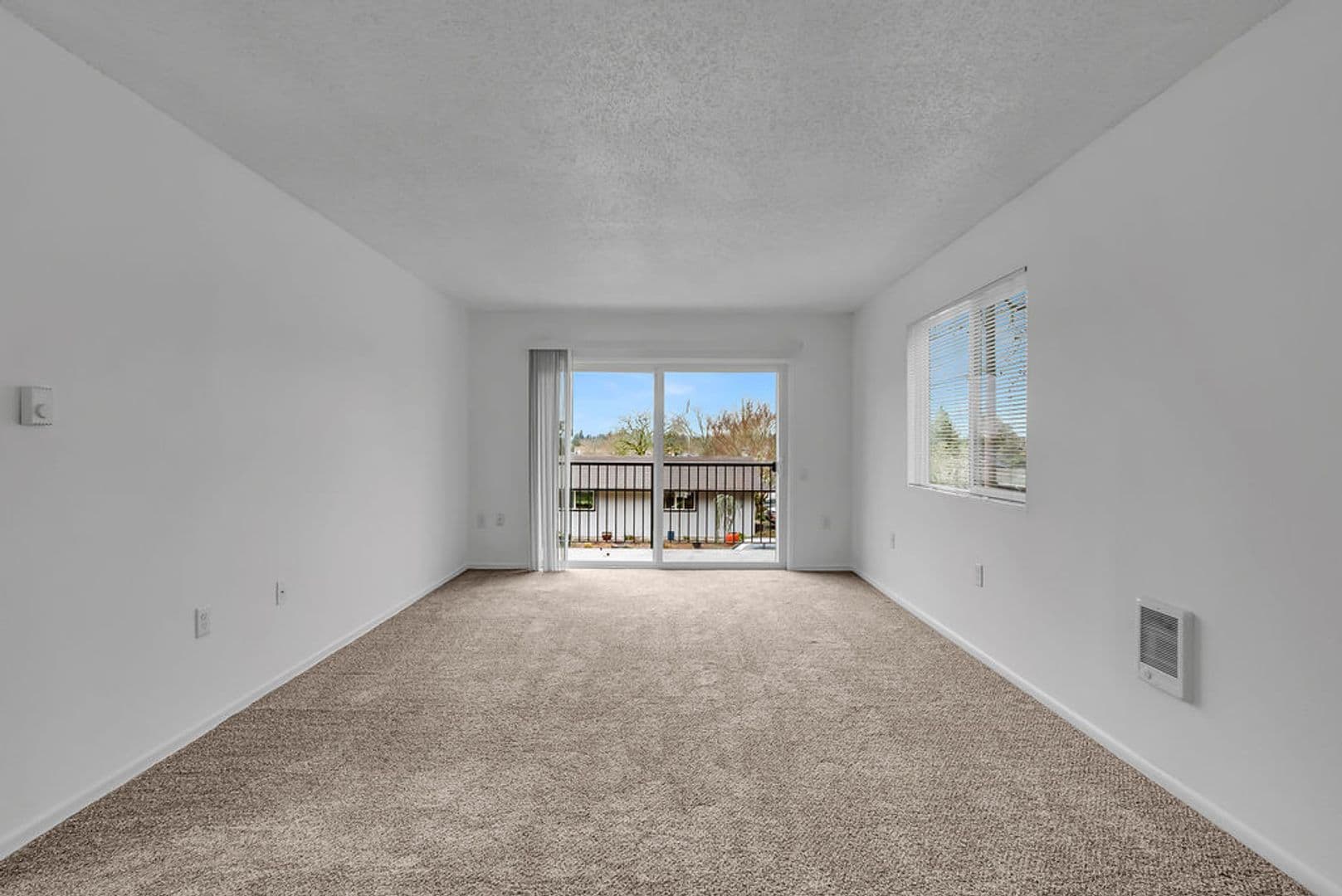 King City Apartments (963) 2 of 15