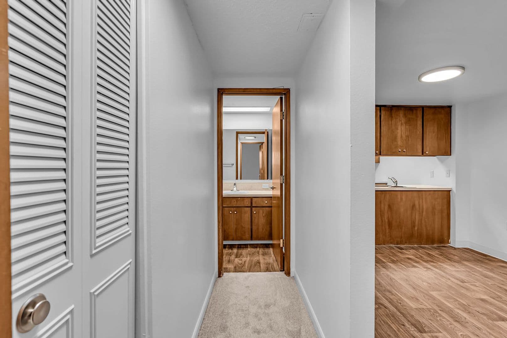 King City Apartments (963) 15 of 17