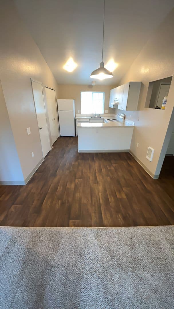 Springbrook Apartments (530) 8 of 22