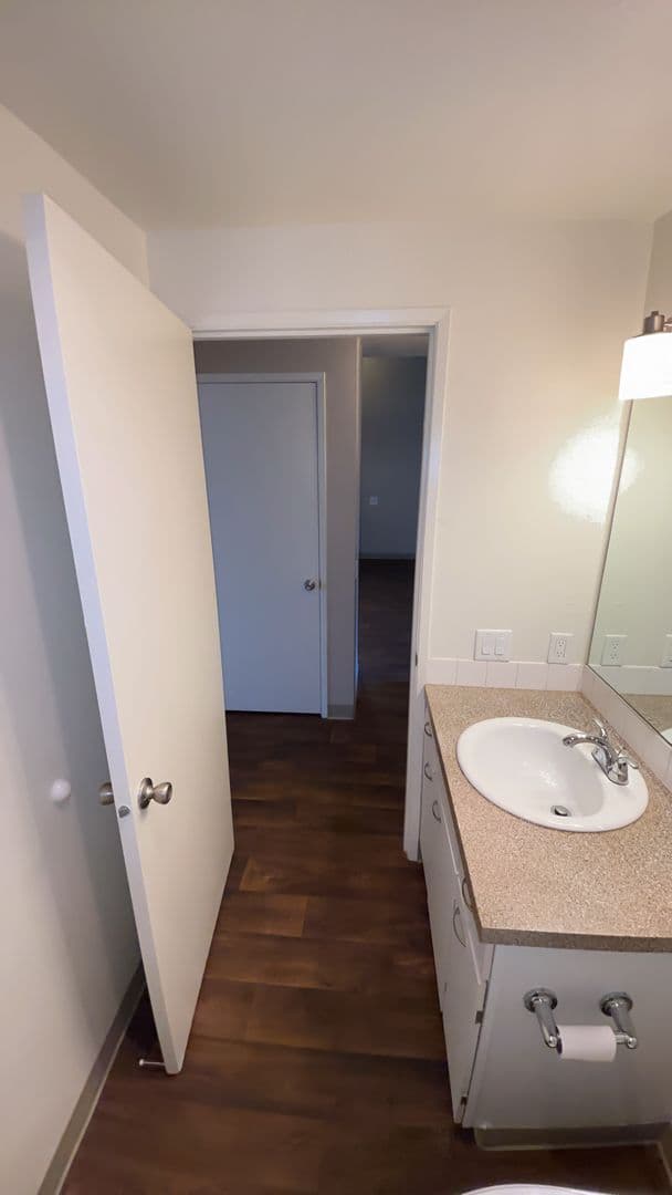 Springbrook Apartments (530) 17 of 22
