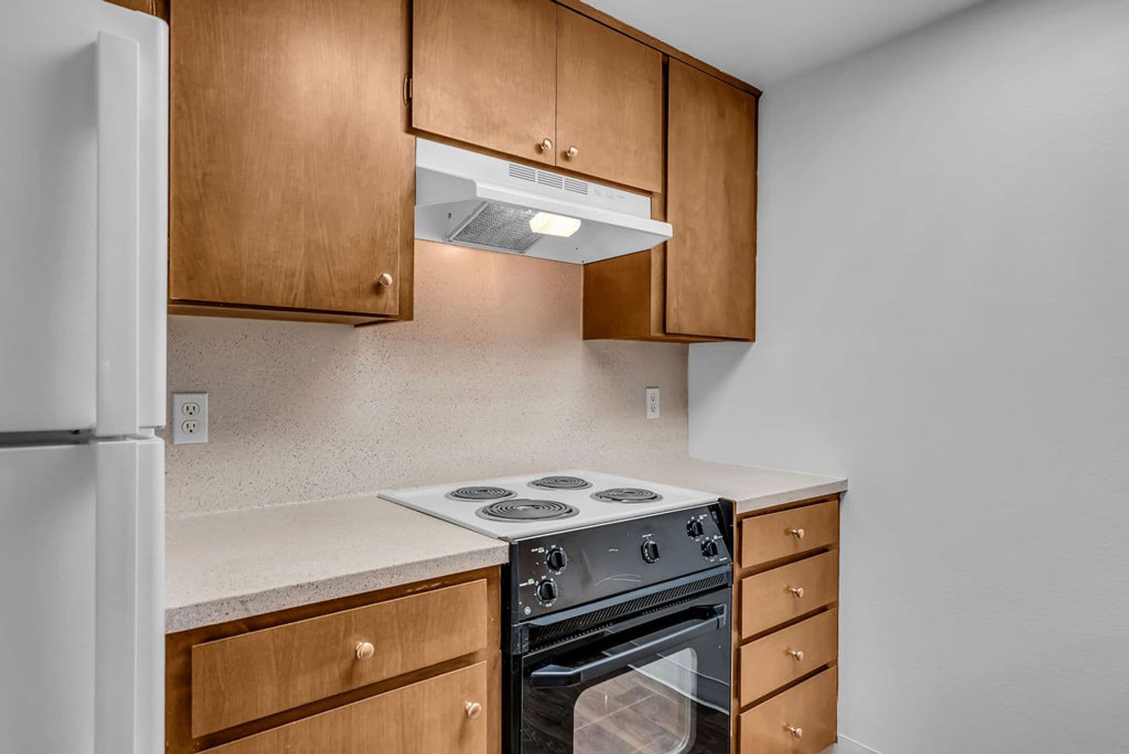 King City Apartments (963) 16 of 17