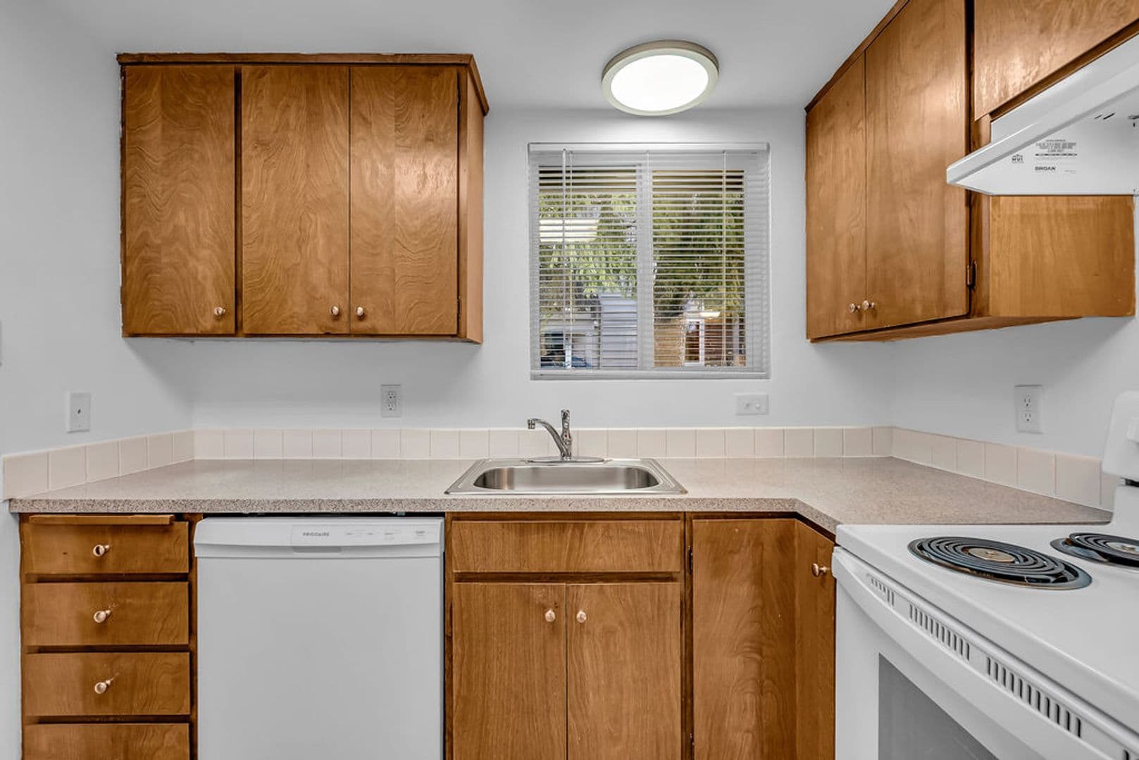King City Apartments (963) 13 of 15