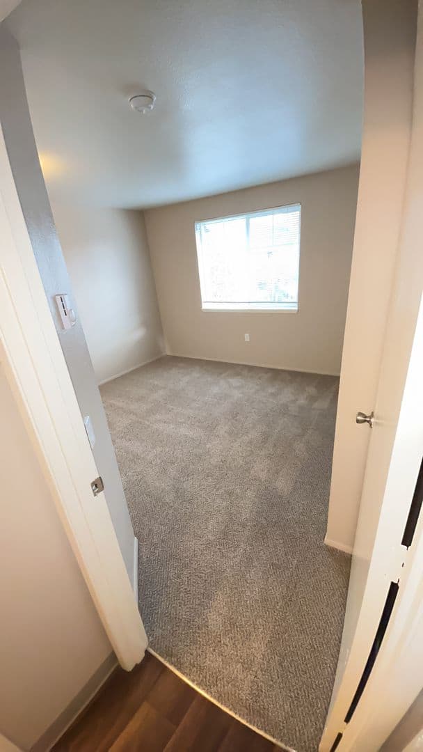 Springbrook Apartments (530) 19 of 22