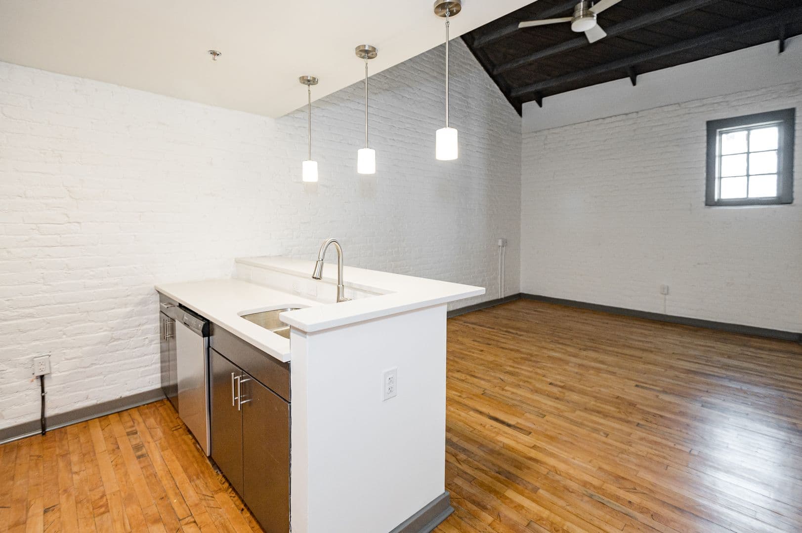 1809 E Franklin Street Tenant 3 of 6