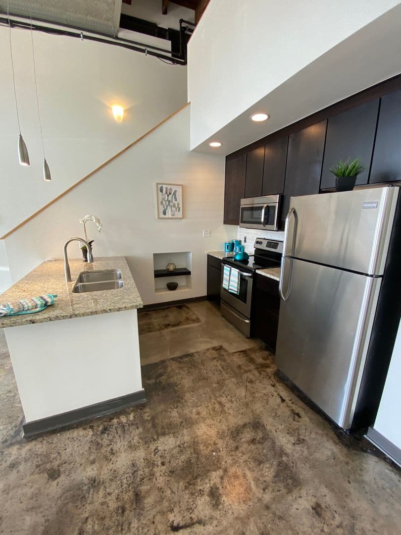 East End Village Master Tenant LLC 80 of 100