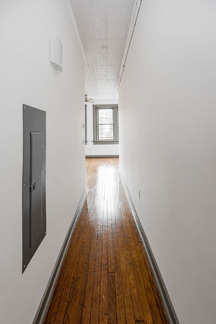1711 East Main Street Tenant 8 of 15