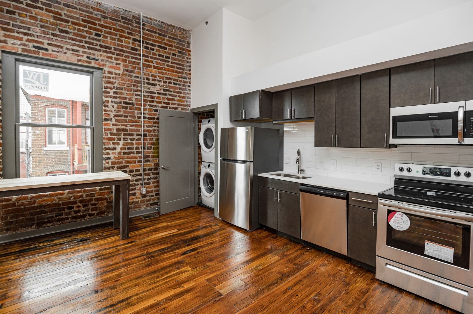1711 East Main Street Tenant 2 of 10
