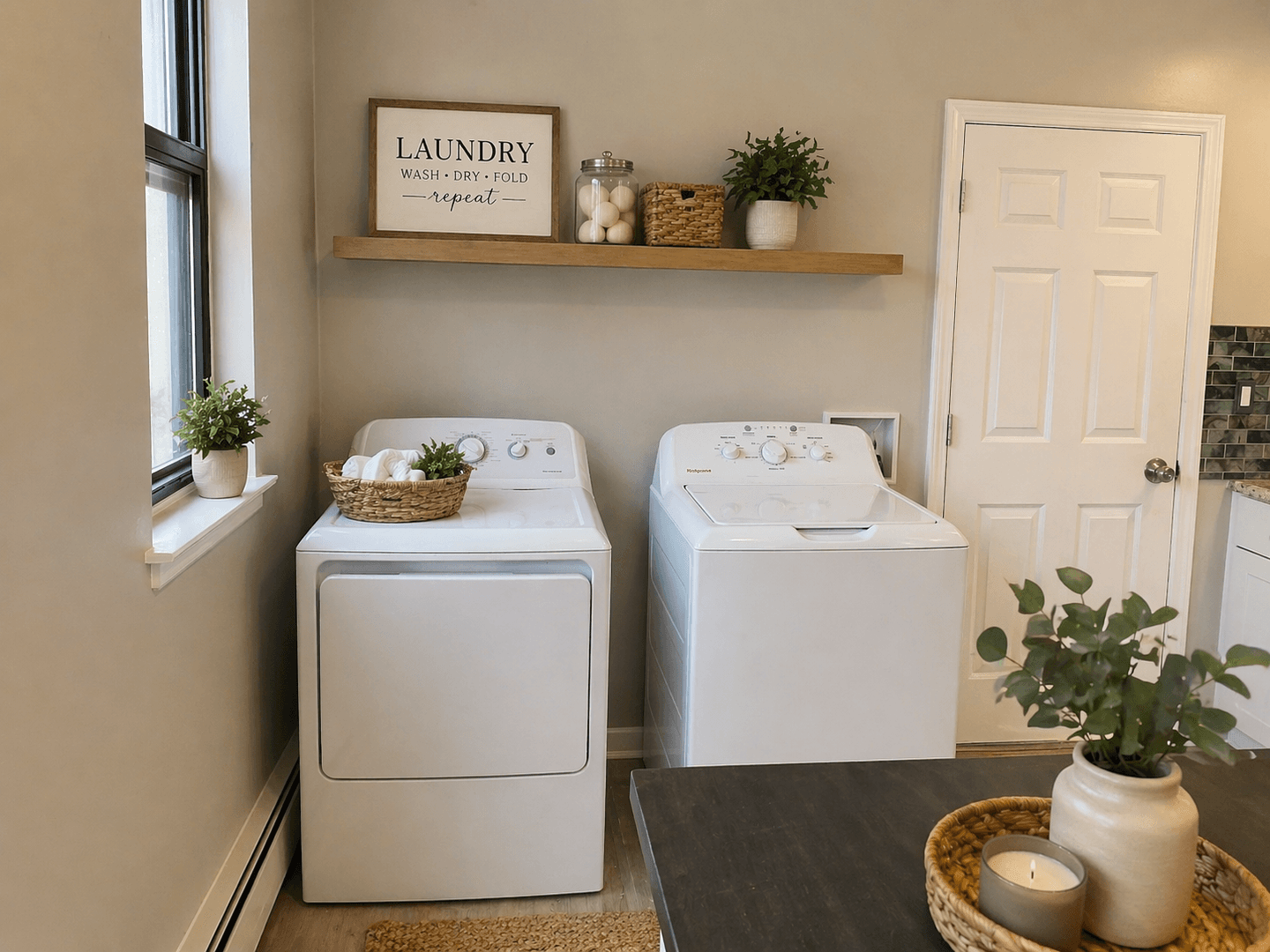 *LEASING SPECIAL - 1 MONTH OF FREE RENT* - Newly Renovated 3 Bedroom 16 of 23