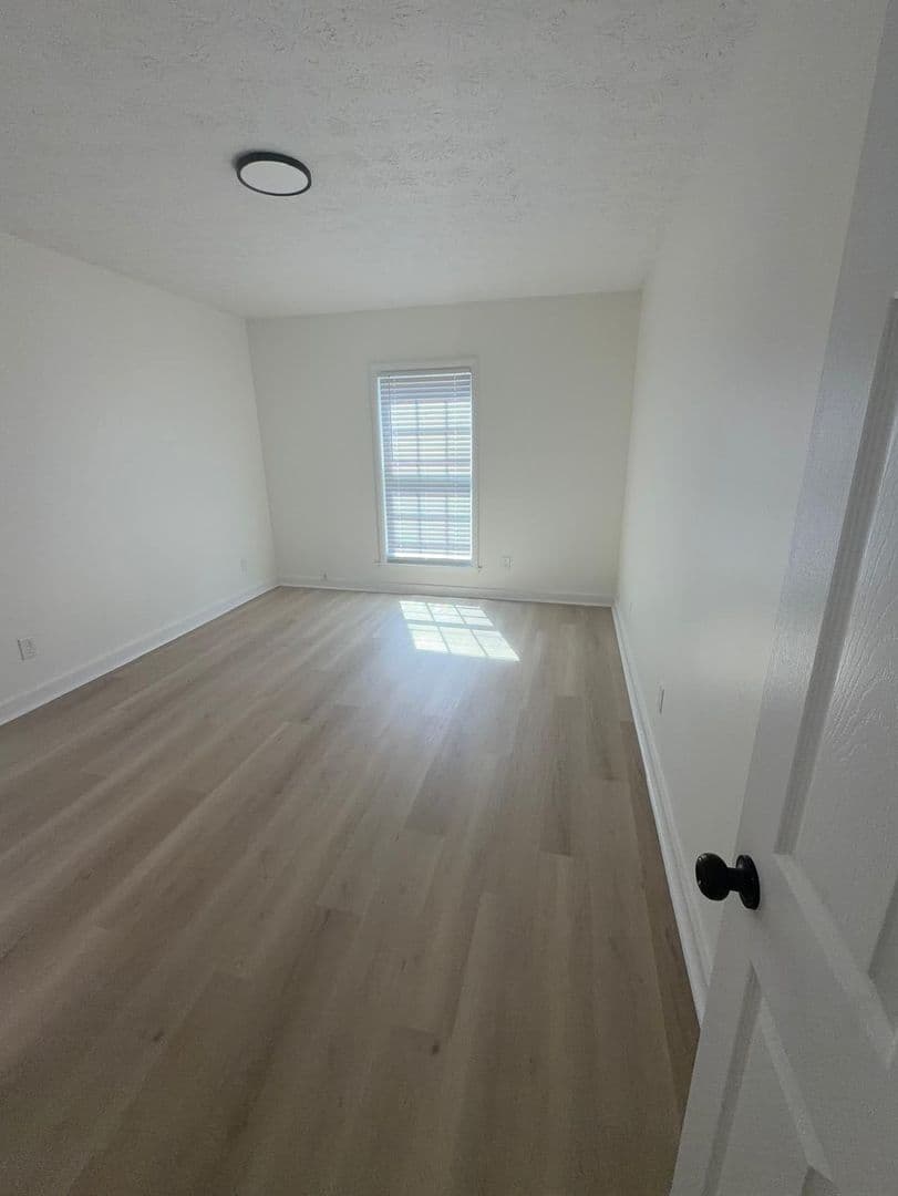 Altair Estates 5 of 6