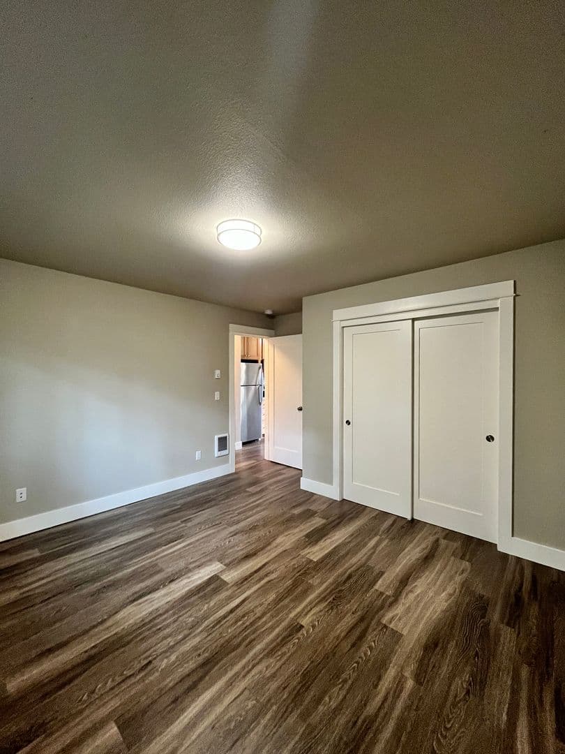 The Maverick Apartments 10 of 16