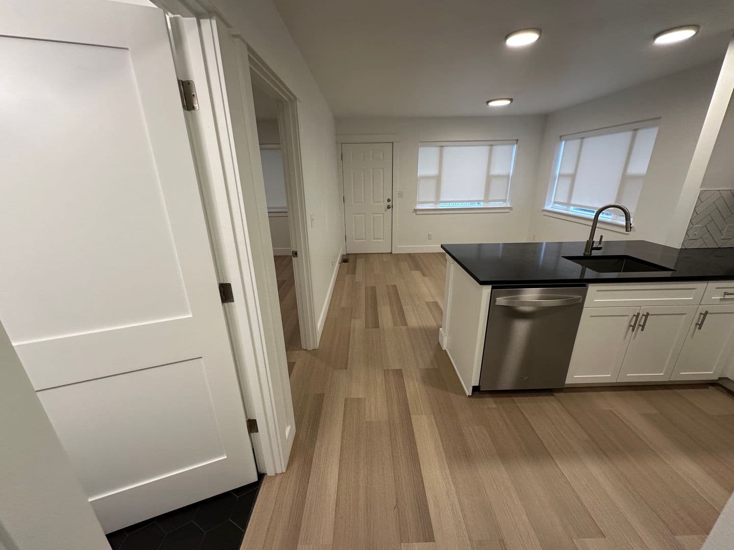 Sunray Terrace Senior Apartments 16 of 25