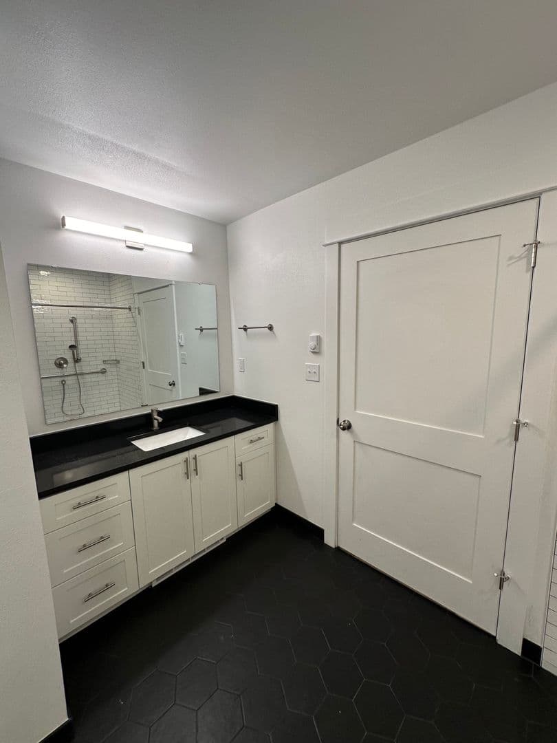 Sunray Terrace Senior Apartments 20 of 25