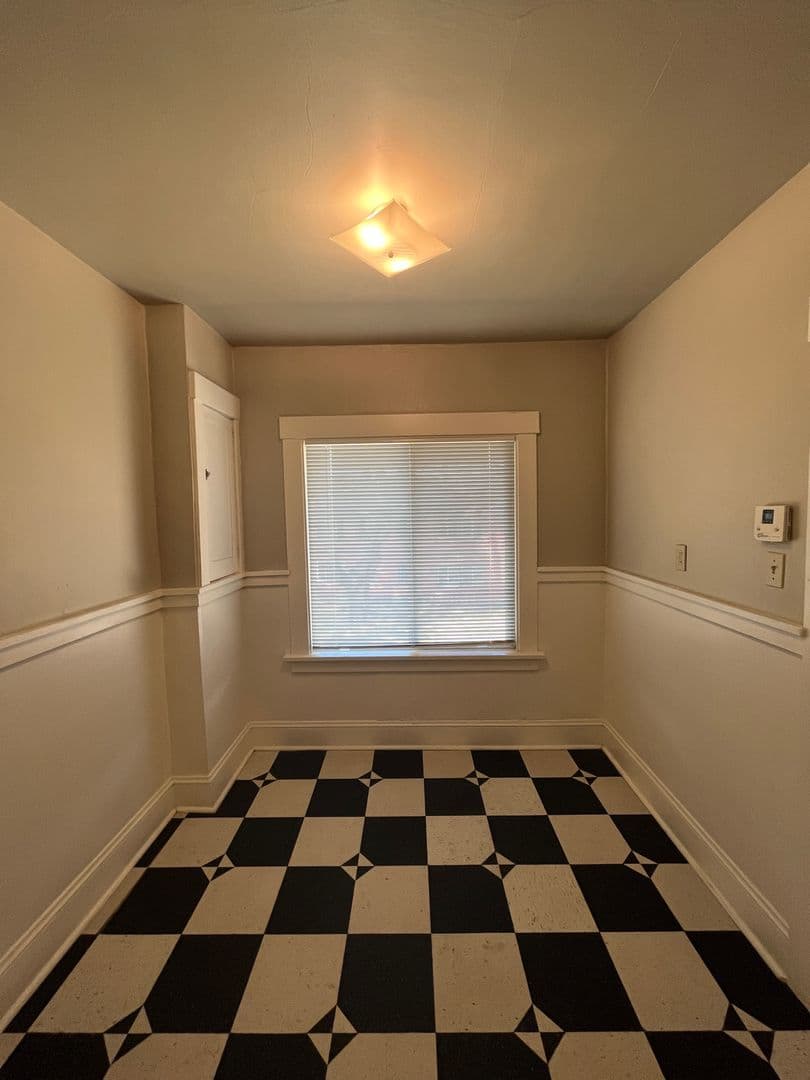 Rose Court 5 of 11