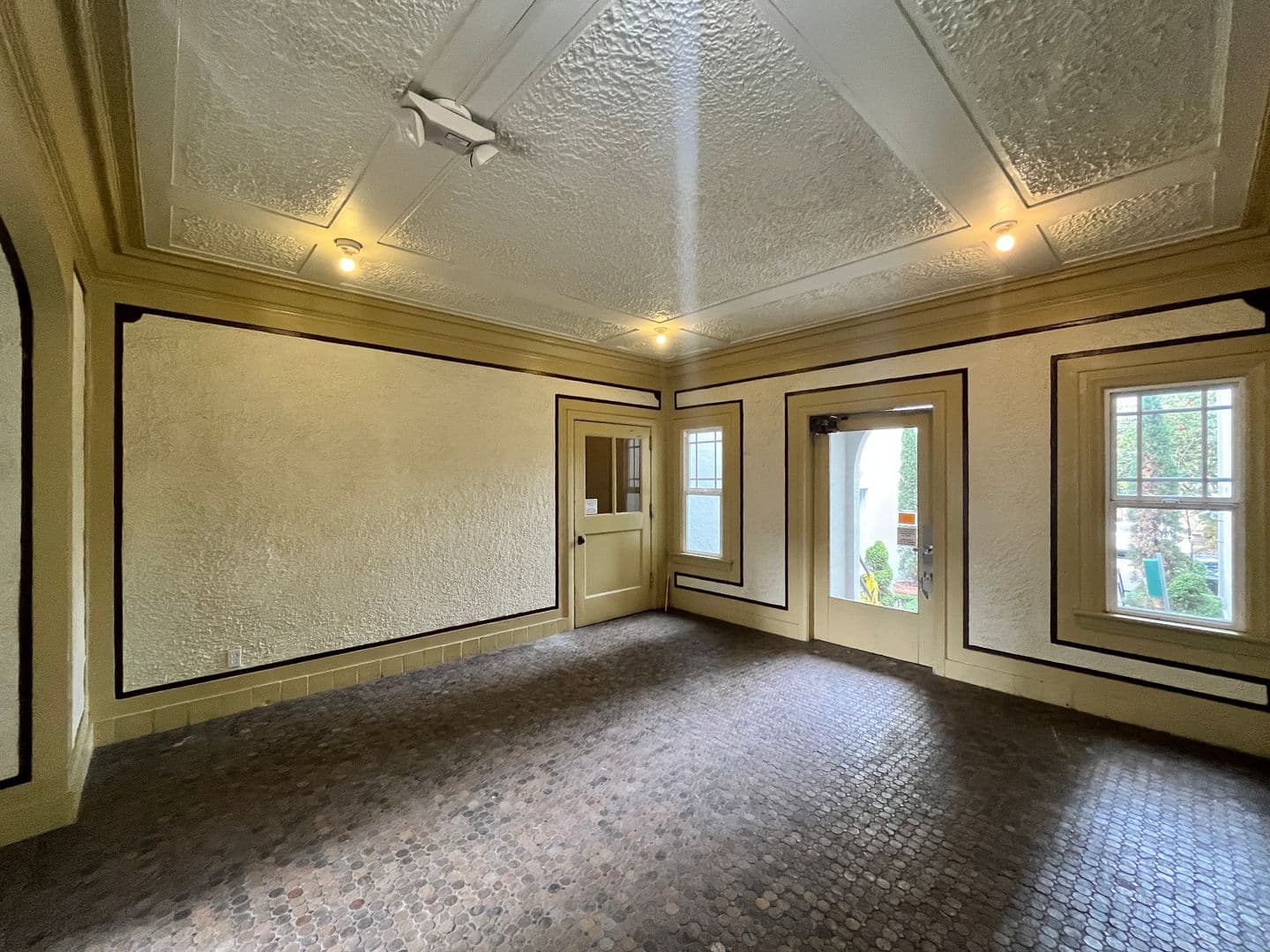 Castle Manor 15 of 18